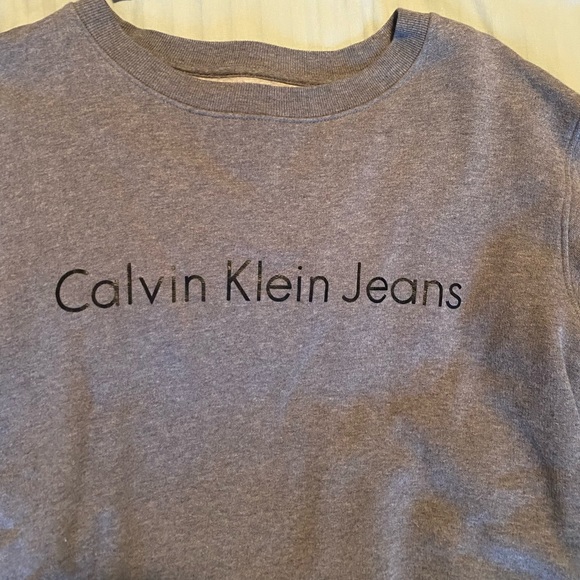 Men’s Calvin Klein Jeans Crew - Picture 2 of 3